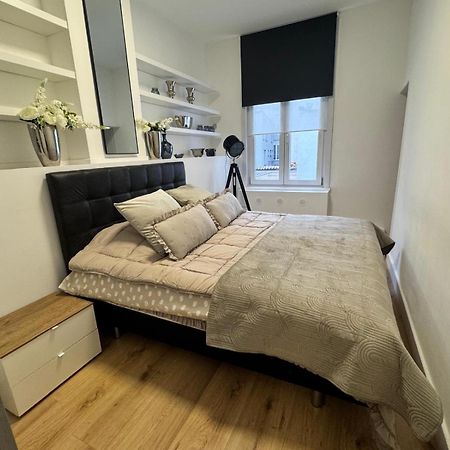 2 Bedroom Apartment 1 Floor In Blankenberge Vrijheidstraat 3 Экстерьер фото