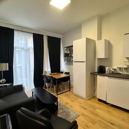 2 Bedroom Apartment 1 Floor In Blankenberge Vrijheidstraat 3 Экстерьер фото