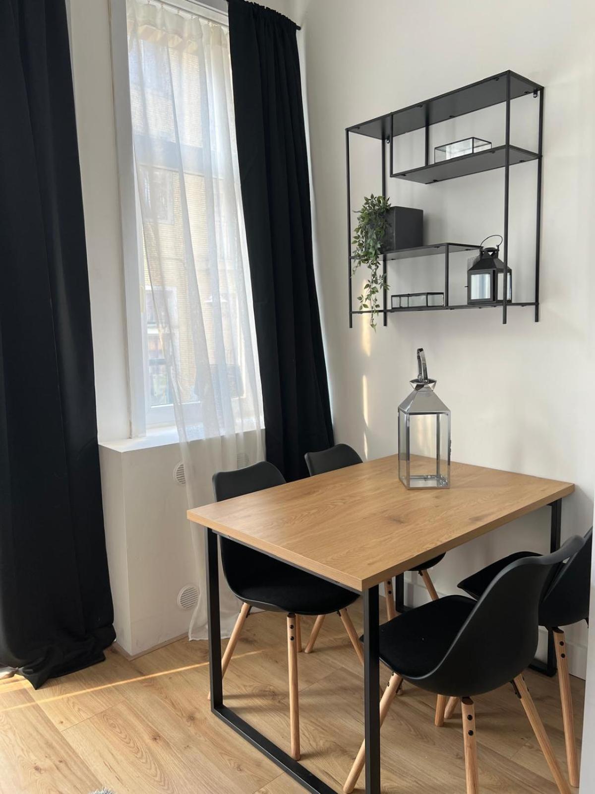 2 Bedroom Apartment 1 Floor In Blankenberge Vrijheidstraat 3 Экстерьер фото